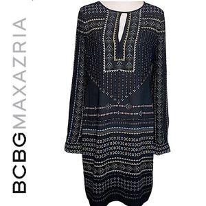 BCBGMAXAZRIA Black Long Sleeve Patterned Dress - Size Small